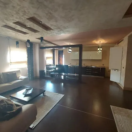 Bajron Apartmán Tirana